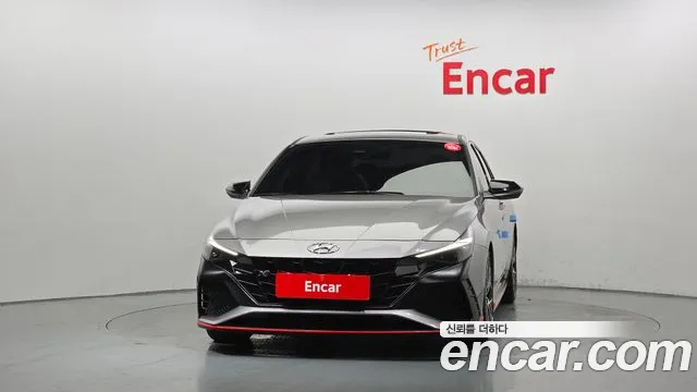 Hyundai AVANTE — Фото автомобиля 3
