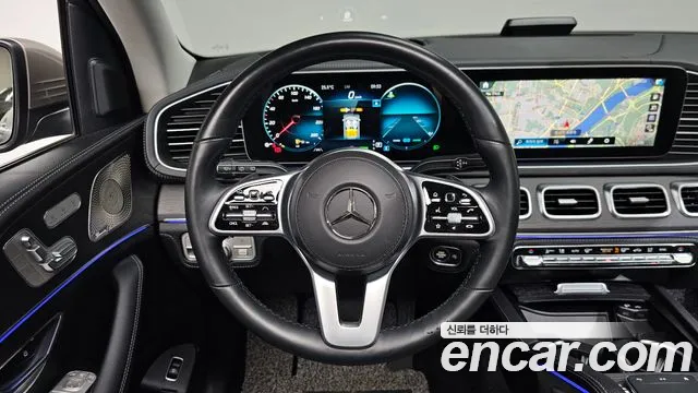 Mercedes-Benz GLE-Class — Фото автомобиля 10