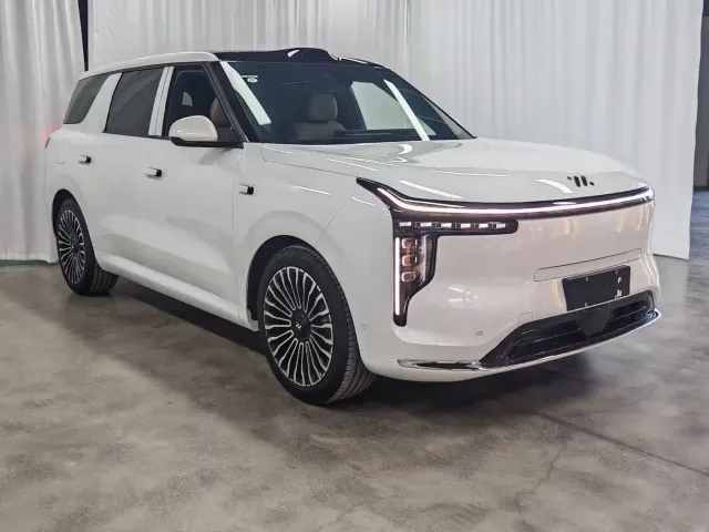 IM Motors LS8 — Фото автомобиля 3