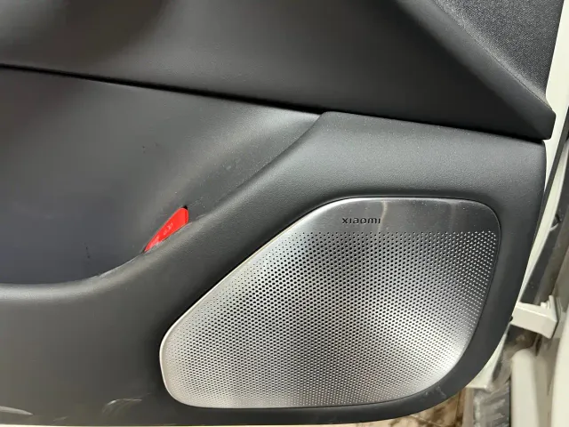 Xiaomi SU7 — Фото автомобиля 5