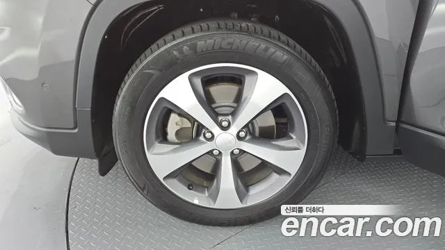 Jeep Cherokee Cherokee(KL) 2.4 Limited 2WD — Фото автомобиля 5