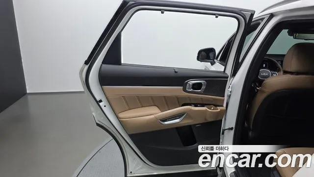 Kia Sorento — Фото автомобиля 14