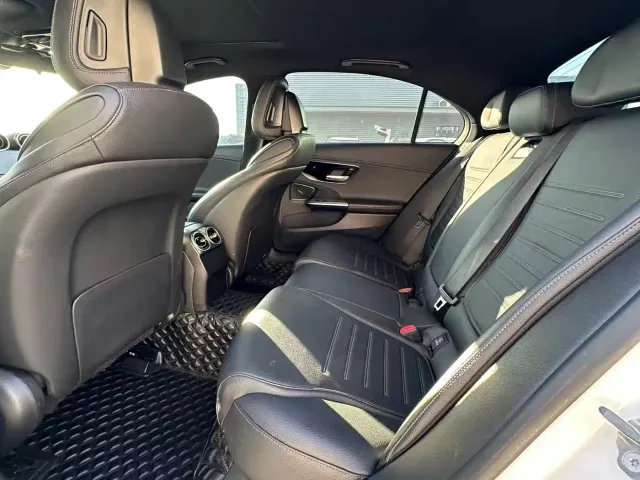 Mercedes-Benz C-Class — Фото автомобиля 8