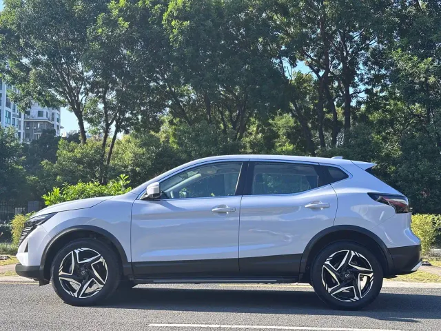 Nissan Qashqai — Фото автомобиля 9
