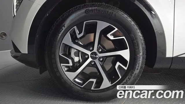 Kia Sportage — Фото автомобиля 4