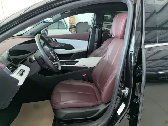Buick LaCrosse — Фото автомобиля 14