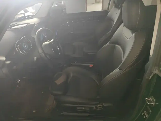MINI Hatch — Фото автомобиля 14