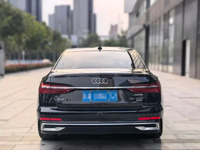 Audi A6L — Фото автомобиля 6