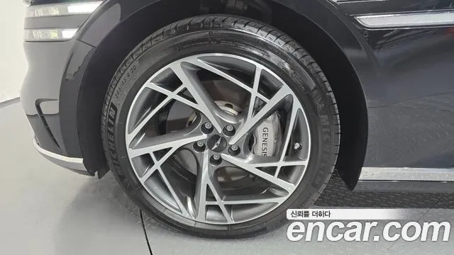 Genesis G90 RS4 — Фото автомобиля 5