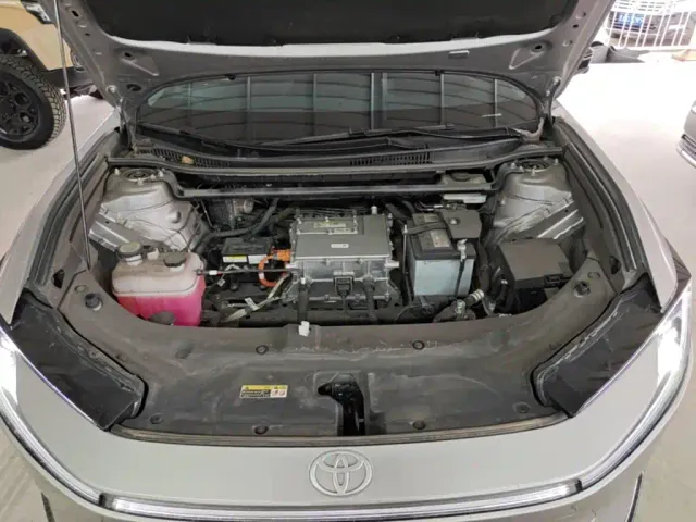 Toyota bZ5 — Фото автомобиля 19