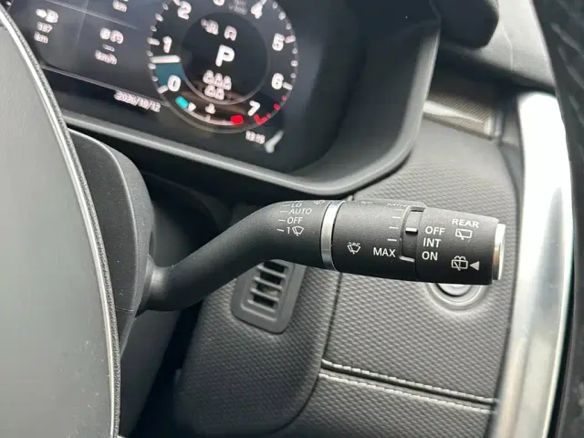 Land Rover Discovery — Фото автомобиля 26