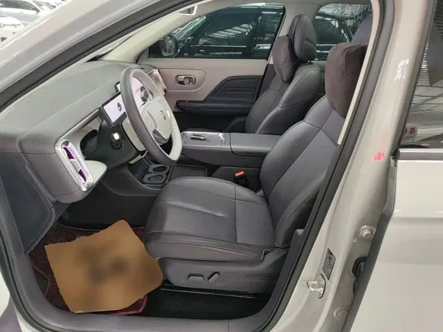 Leapmotor B10 — Фото автомобиля 14