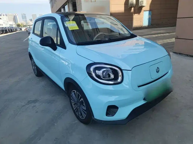 Leapmotor T03 — Фото автомобиля 3