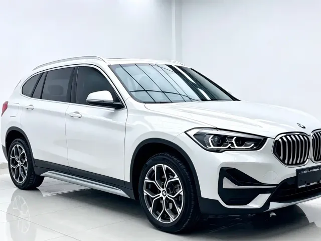 BMW X1 — Фото автомобиля 5
