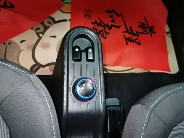 Wuling Hongguang Mini EV — Фото автомобиля 13