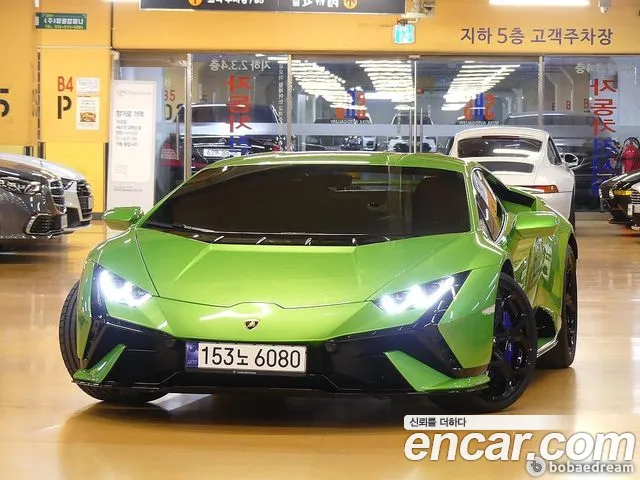 Фотография автомобиля — Lamborghini Huracan