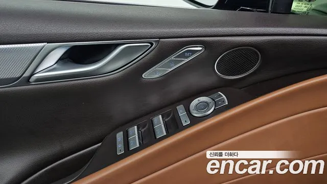 Genesis G80 Бензин 2.5 турбо AWD — Фото автомобиля 15