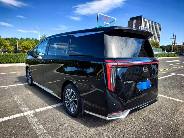 GAC Trumpchi M8 — Фото автомобиля 6