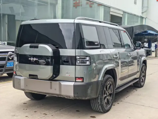 BYD FangChengBao Titanium 7 — Фото автомобиля 8