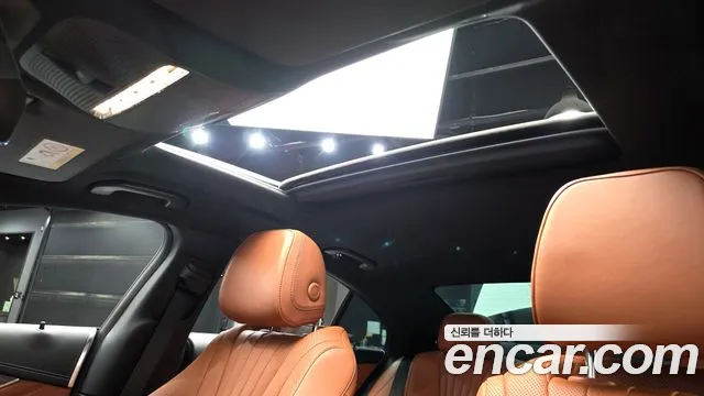 Mercedes-Benz CLS-Class — Фото автомобиля 19