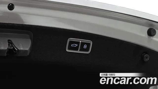 Genesis G80 Бензин 2.5 турбо AWD — Фото автомобиля 20