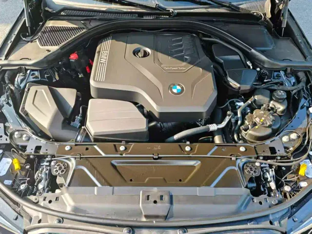 BMW 3 Series — Фото автомобиля 8
