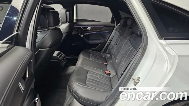 Audi A6 45 TFSI quattro Premium — Фото автомобиля 12