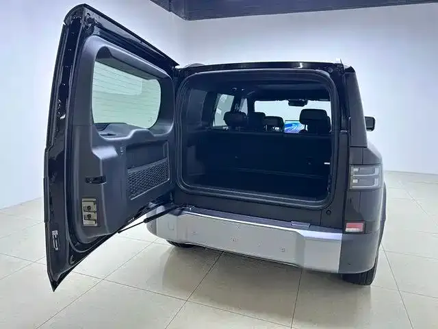 BYD FangChengBao Titanium 7 — Фото автомобиля 15