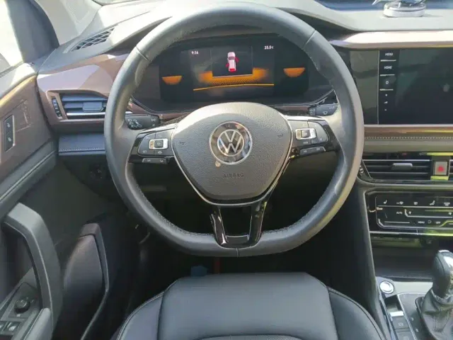Volkswagen Tharu — Фото автомобиля 6