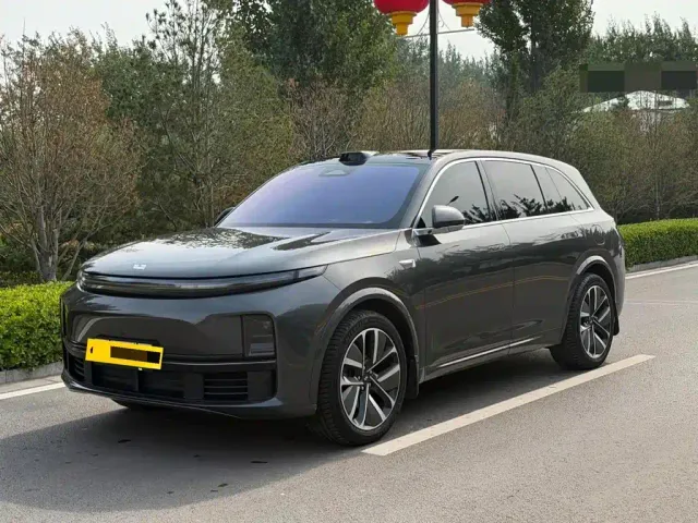 Фотография автомобиля — Li Auto L7
