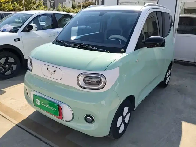 Фотография автомобиля — Wuling Hongguang Mini EV