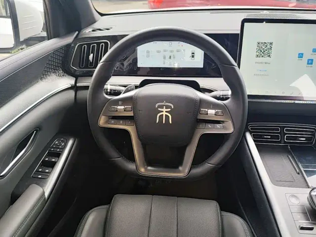 BYD Song Pro — Фото автомобиля 10