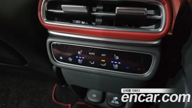 Genesis GV80 — Фото автомобиля 19