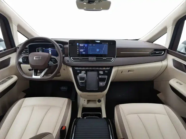 Bestune Besturn M9 — Фото автомобиля 5