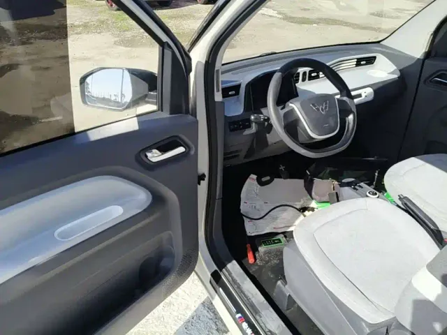 Wuling Hongguang Mini EV — Фото автомобиля 15