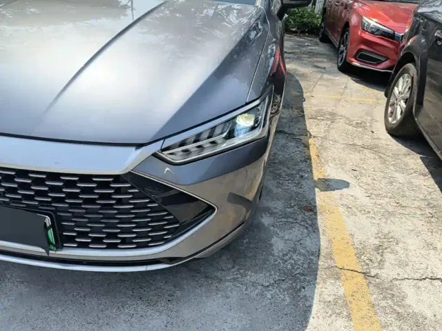 BYD Qin PLUS — Фото автомобиля 23