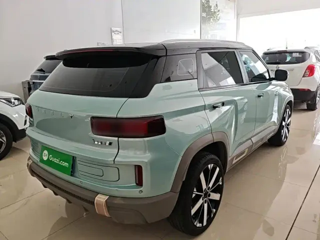 Geely ICON — Фото автомобиля 6