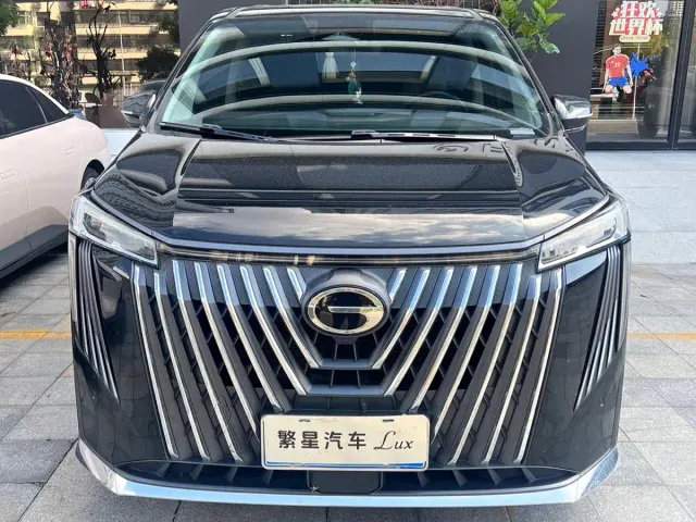 GAC Trumpchi M8 — Фото автомобиля 2
