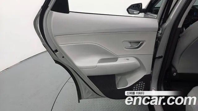 Hyundai Kona SX2 — Фото автомобиля 14