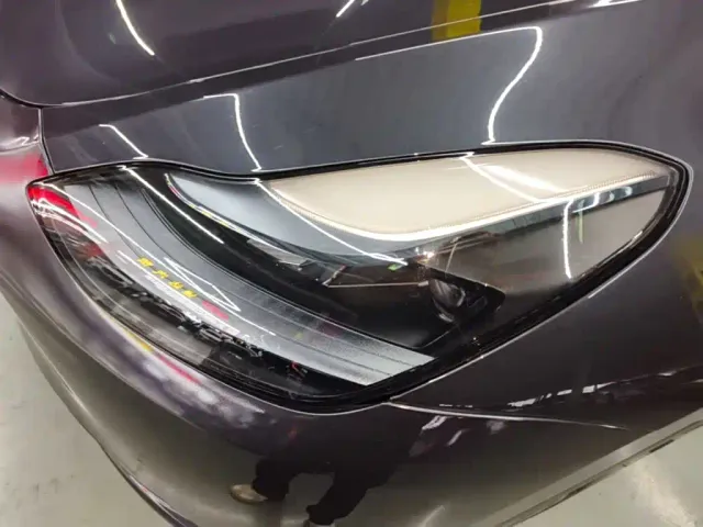 Tesla Model Y — Фото автомобиля 23