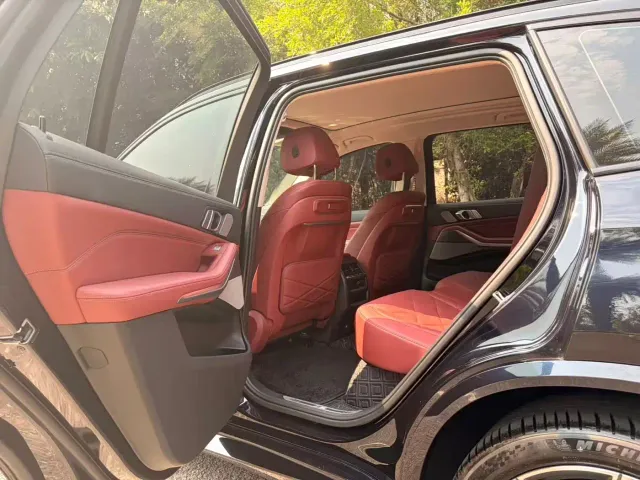 BMW X5 — Фото автомобиля 6