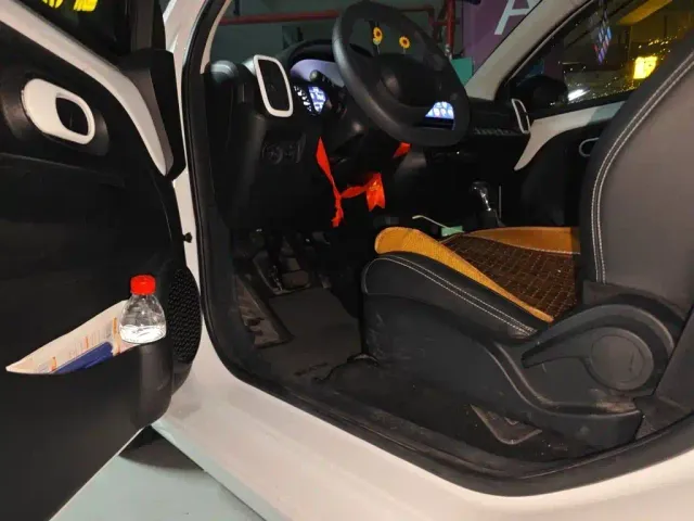 Roewe Clever — Фото автомобиля 12