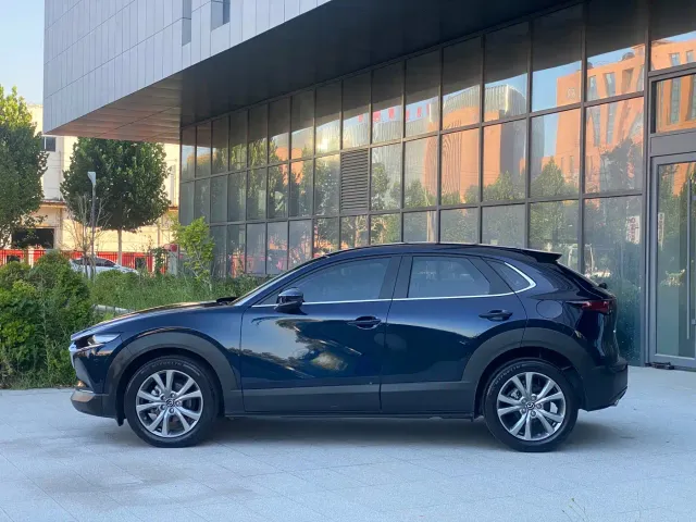 Mazda CX-30 — Фото автомобиля 10