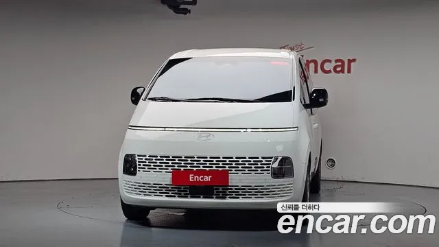 Hyundai Staria Staria Карго 5 мест — Фото автомобиля 3