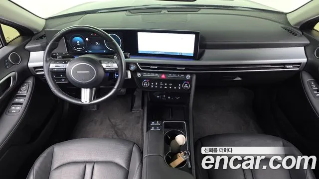 Hyundai Sonata — Фото автомобиля 10