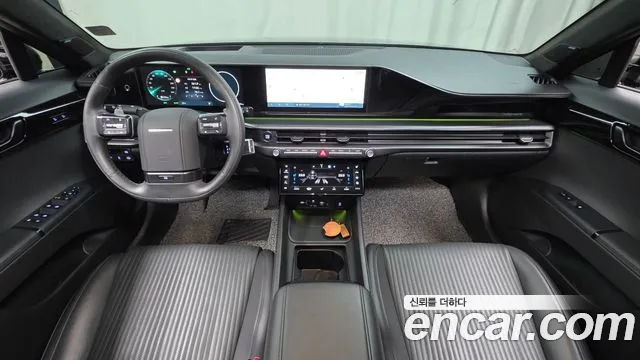 Hyundai Grandeur GN7 — Фото автомобиля 9