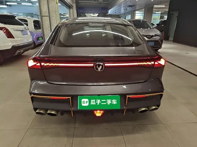 Changan UNI-V — Фото автомобиля 5