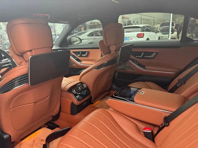 Mercedes-Benz S-Class — Фото автомобиля 5