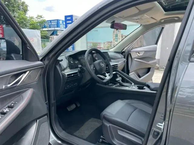 Changan CS35 Plus — Фото автомобиля 8