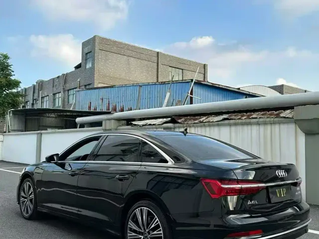 Audi A6L — Фото автомобиля 7
